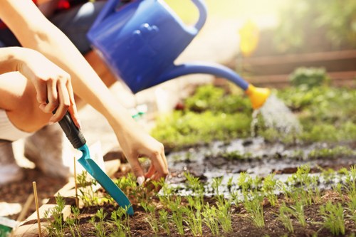 Payment and cancellation conditions for gardeners